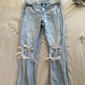 Ripped mom jeans